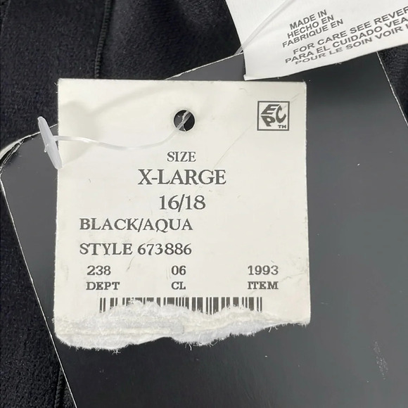 Aqua Green Swimsuit Womens X Large XL Blue Black NWT Geometric Halter One-Piece - Picture 14 of 17